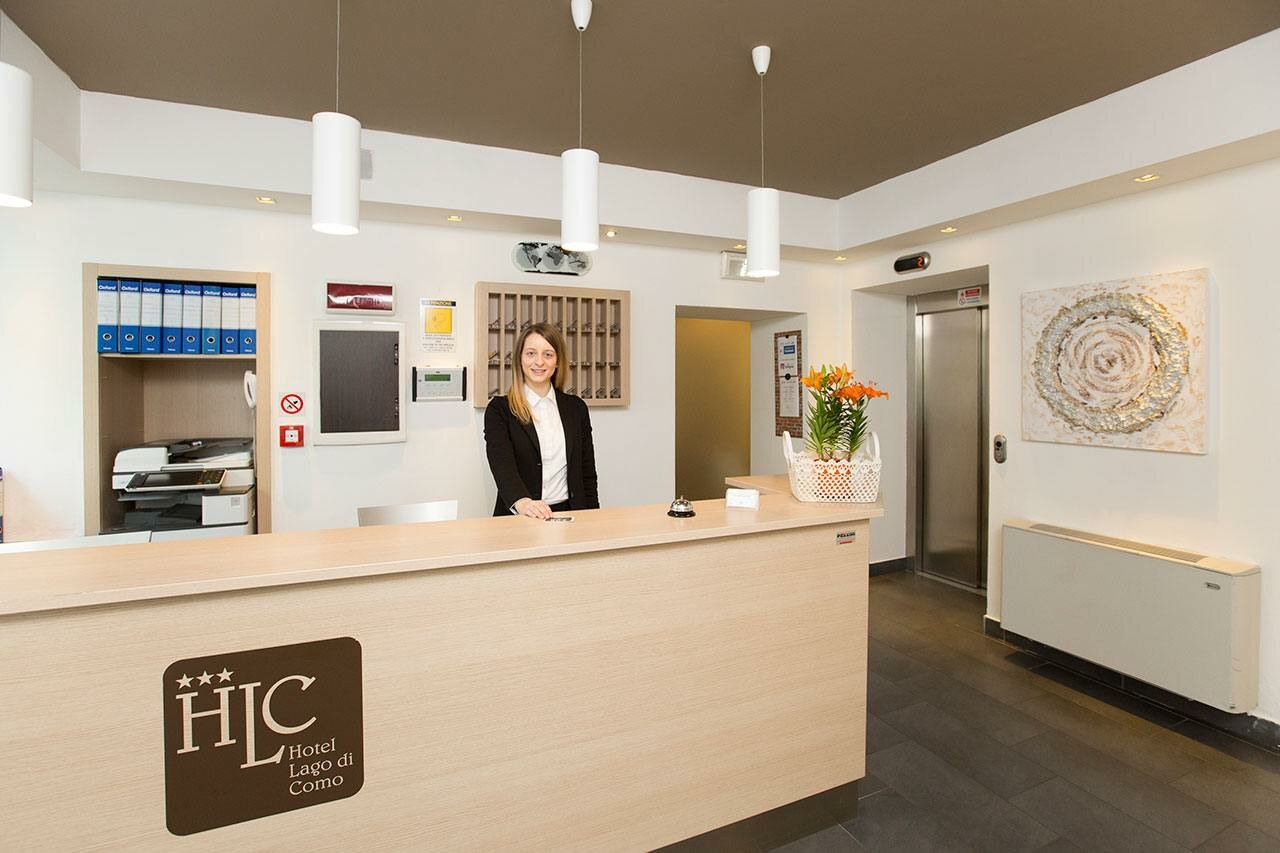 Hotel Lago di Como reception
